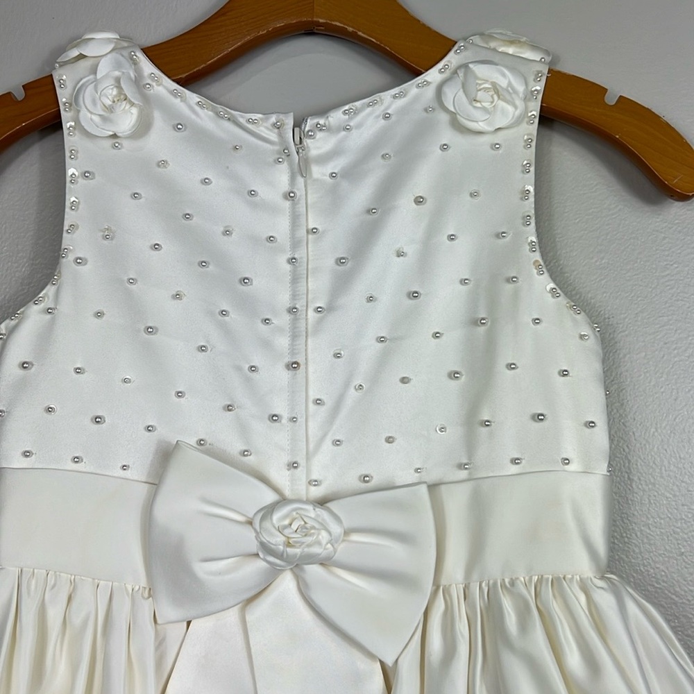 Elegant Ivory Kids Dress - Picture 5 of 7